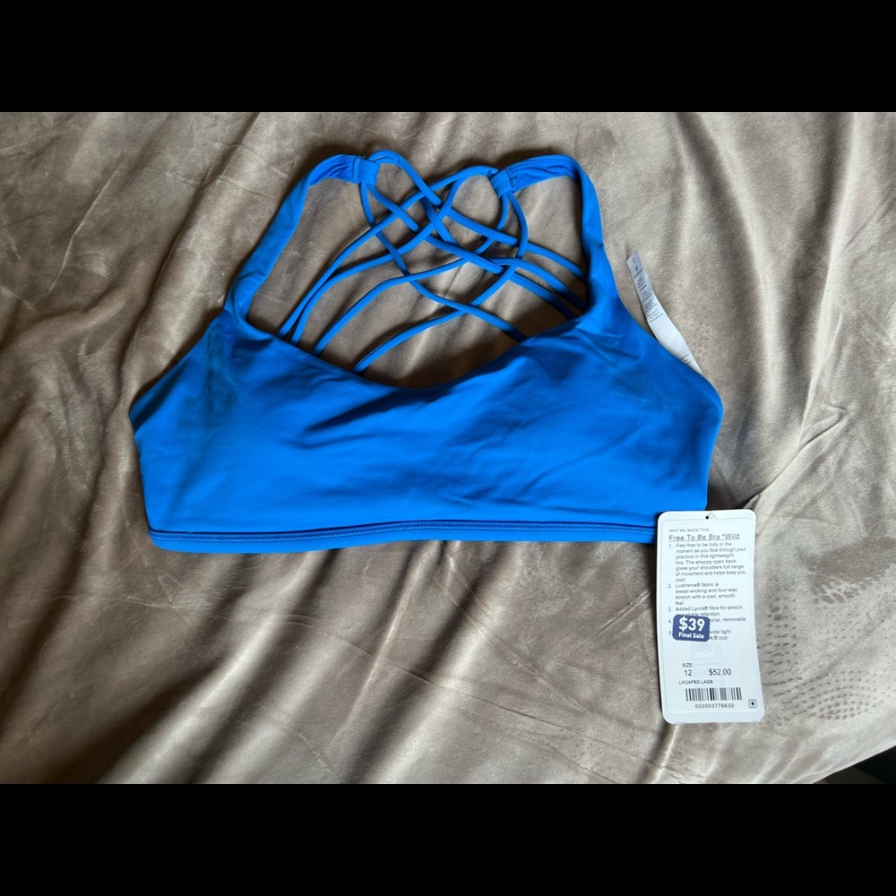 Lululemon free to be wild bra. NWT. Size 12